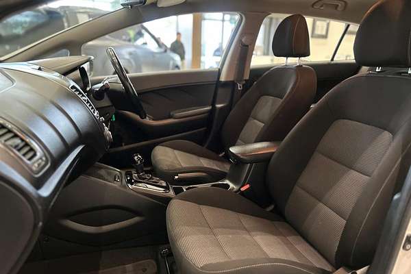 2017 Kia Cerato Sport YD