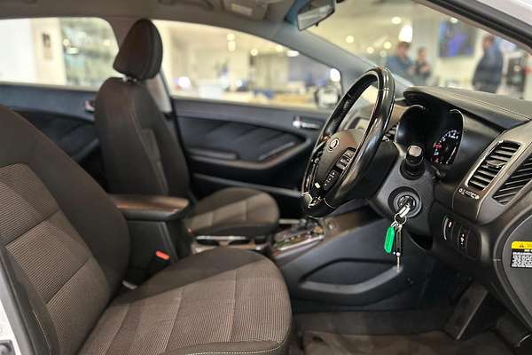2017 Kia Cerato Sport YD