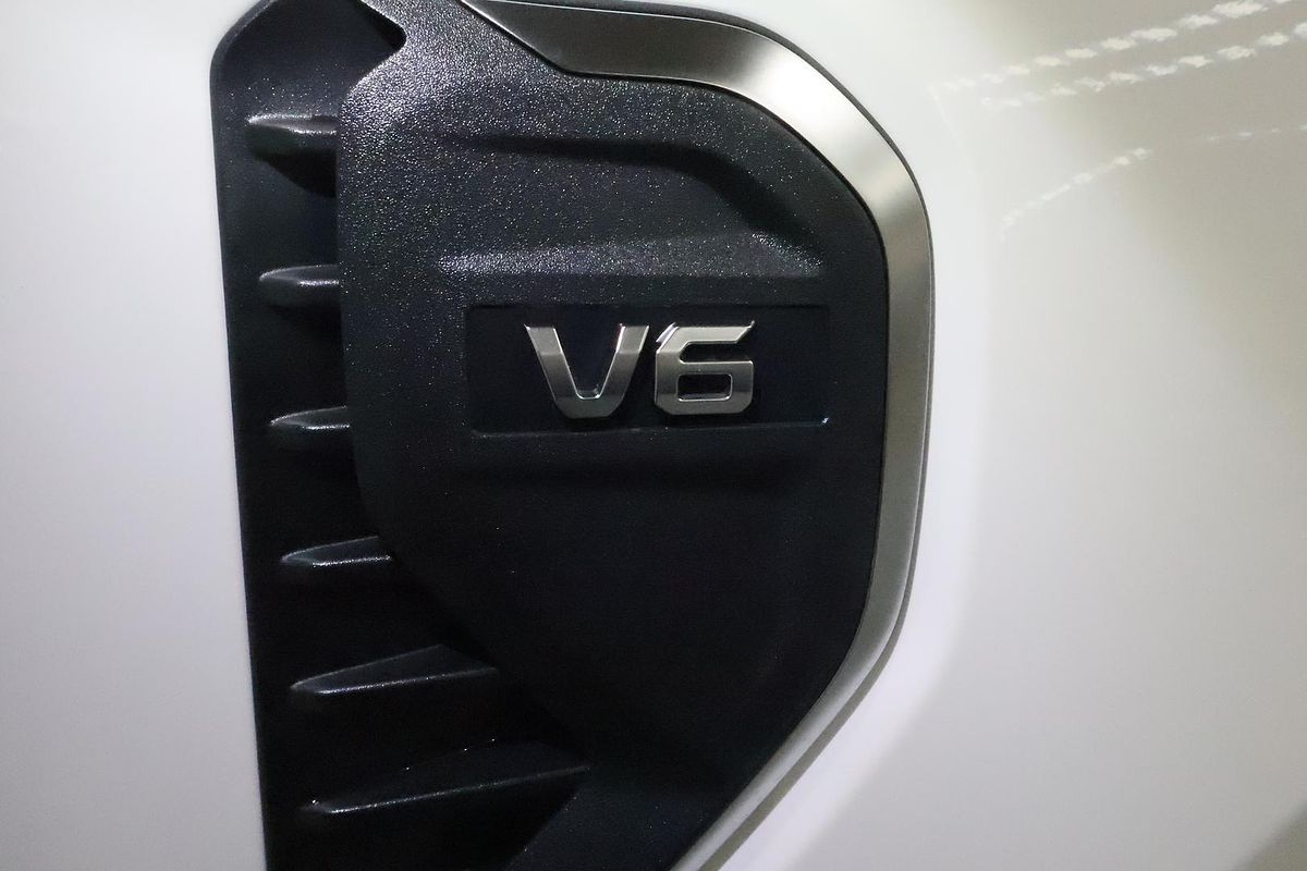 2024 Ford Everest Platinum 3.0L