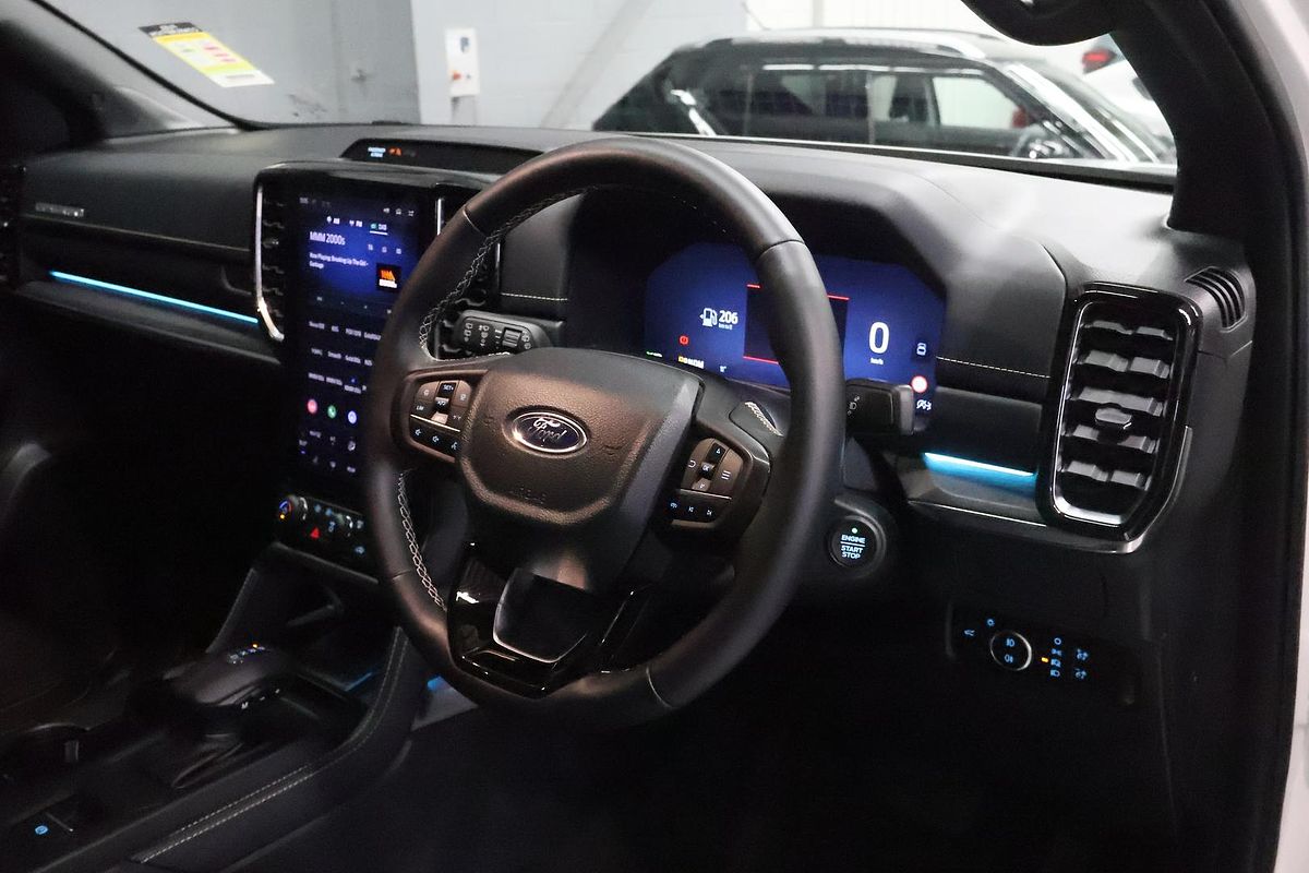 2024 Ford Everest Platinum 3.0L