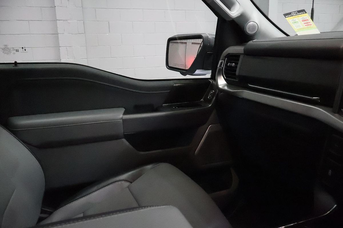 2023 Ford F-150 Lariat 4X4 LWB