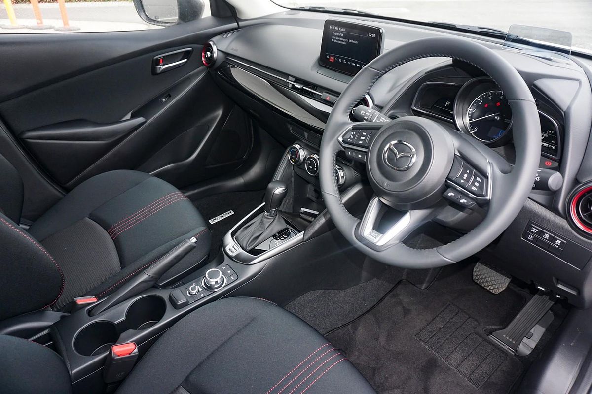 2025 Mazda 2 G15 Evolve DJ Series
