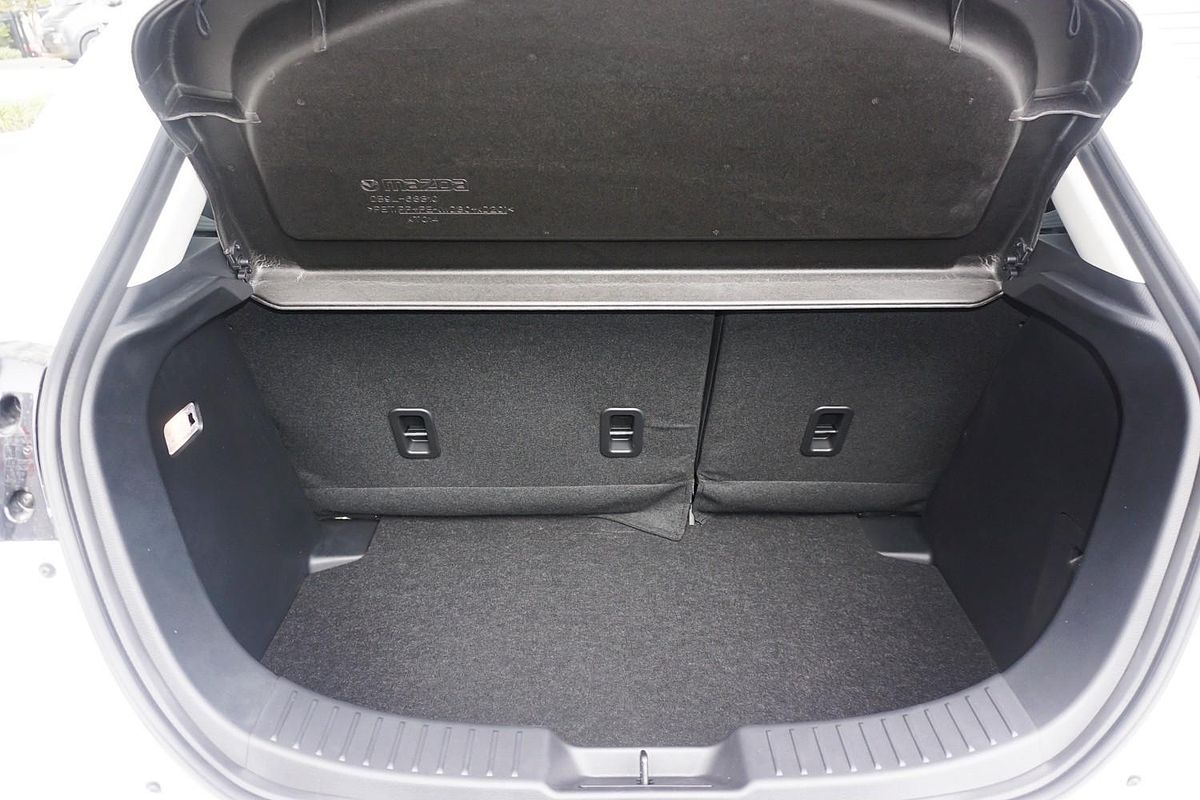 2025 Mazda 2 G15 Evolve DJ Series