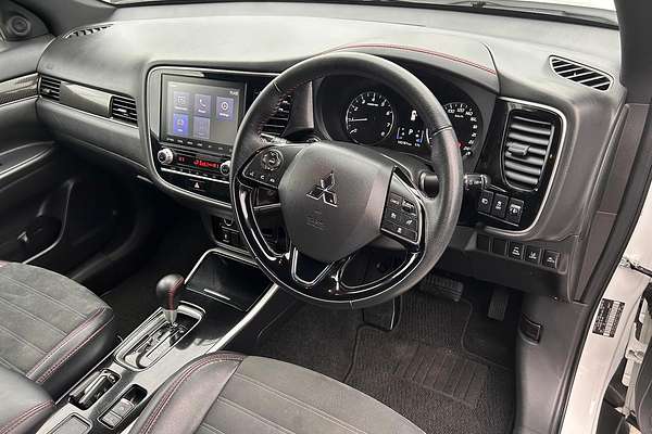 2021 Mitsubishi Outlander Black Edition ZL