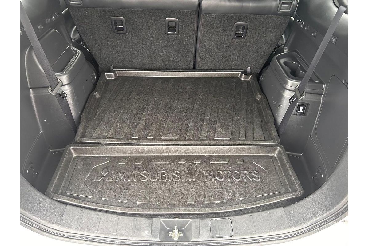2021 Mitsubishi Outlander Black Edition ZL
