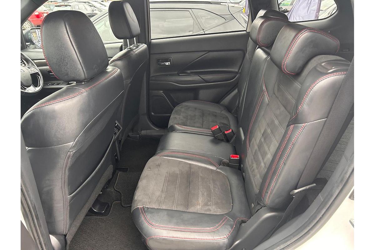 2021 Mitsubishi Outlander Black Edition ZL