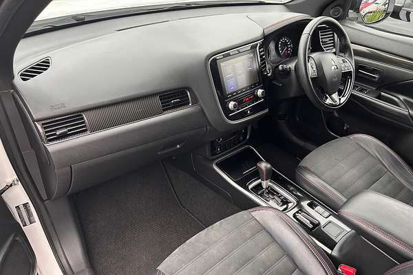 2021 Mitsubishi Outlander Black Edition ZL