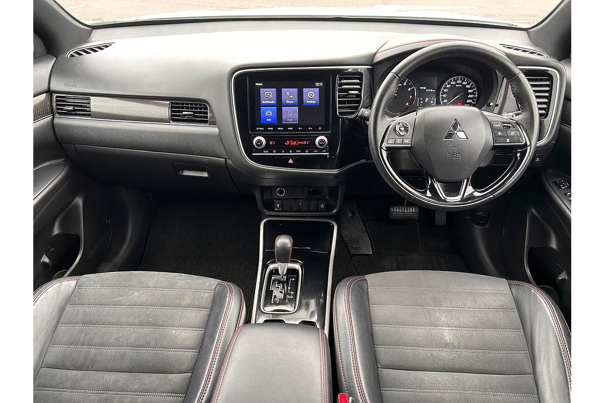 2021 Mitsubishi Outlander Black Edition ZL