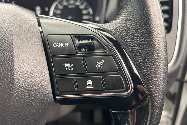 2021 Mitsubishi Outlander Black Edition ZL