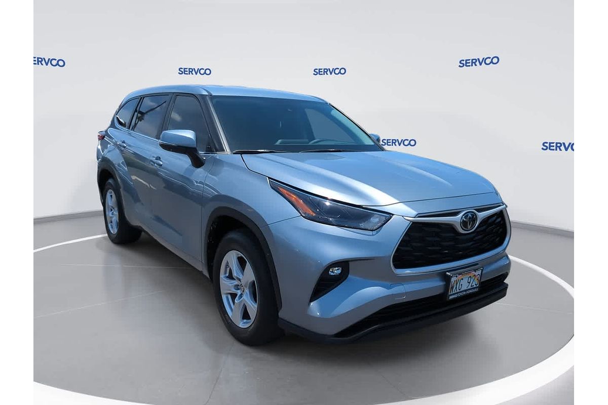 2023 Toyota Highlander LE