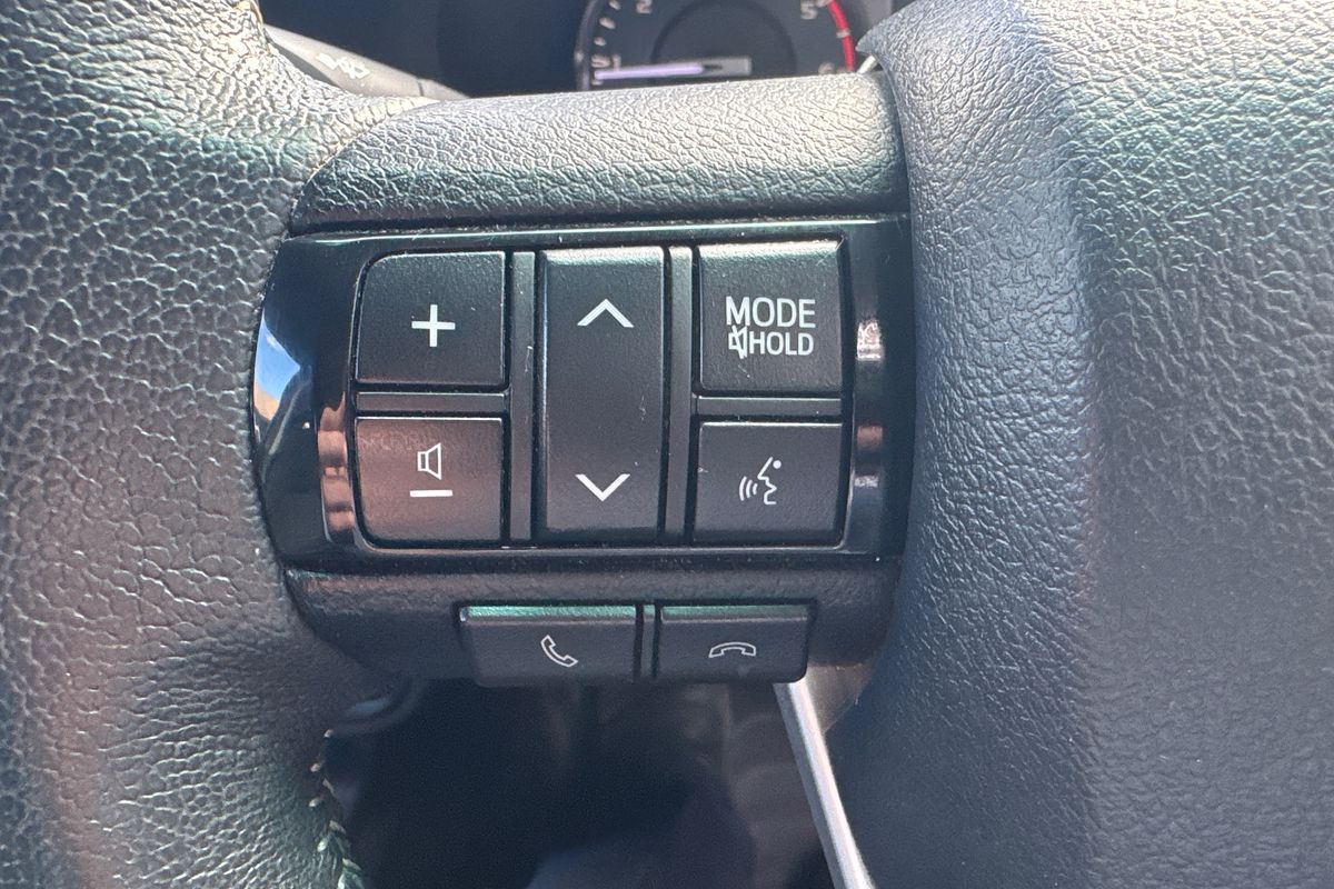2022 Toyota Hilux SR5 GUN126R 4X4