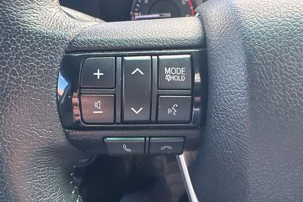 2022 Toyota Hilux SR5 GUN126R 4X4