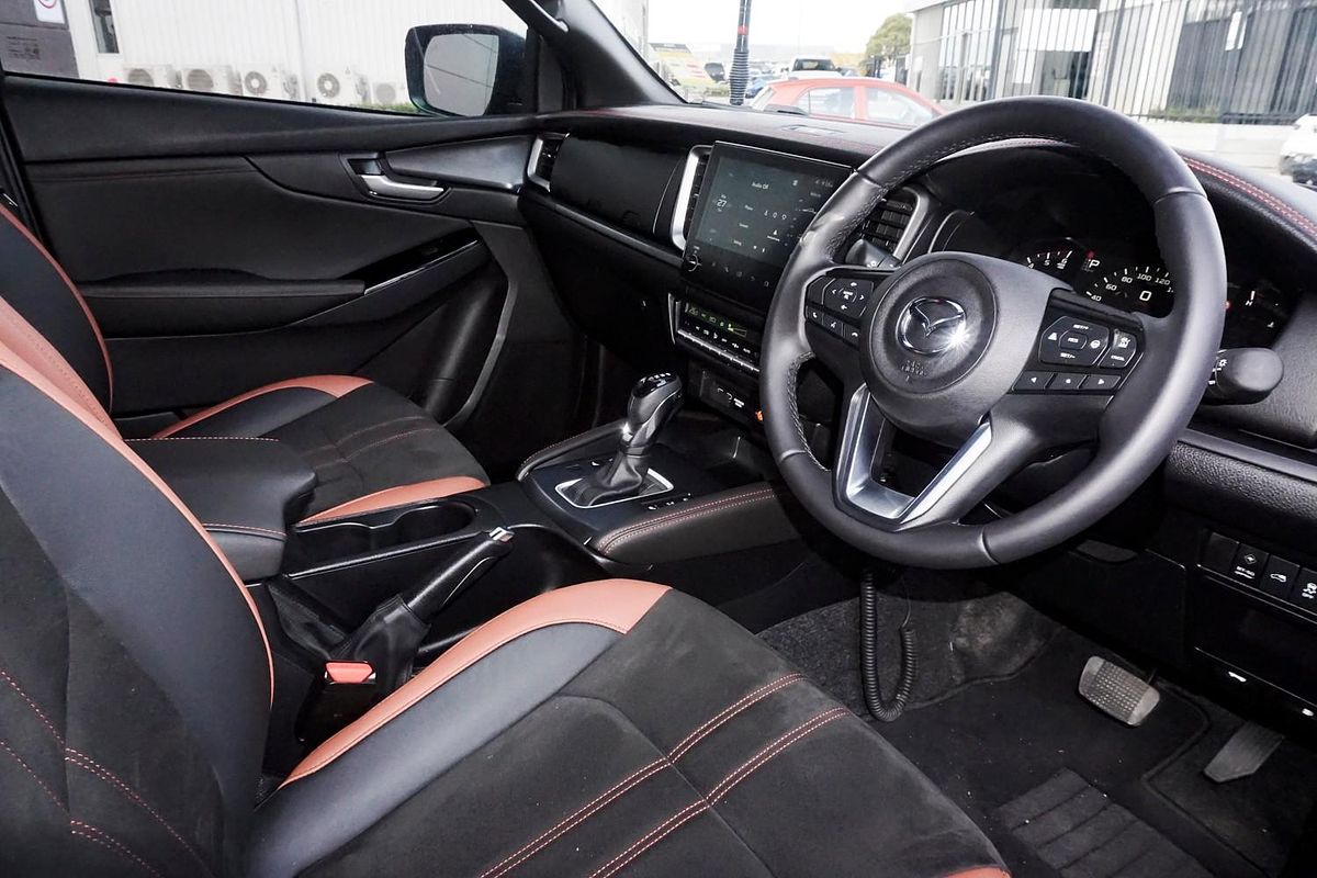 2025 Mazda BT-50 SP TF 4X4