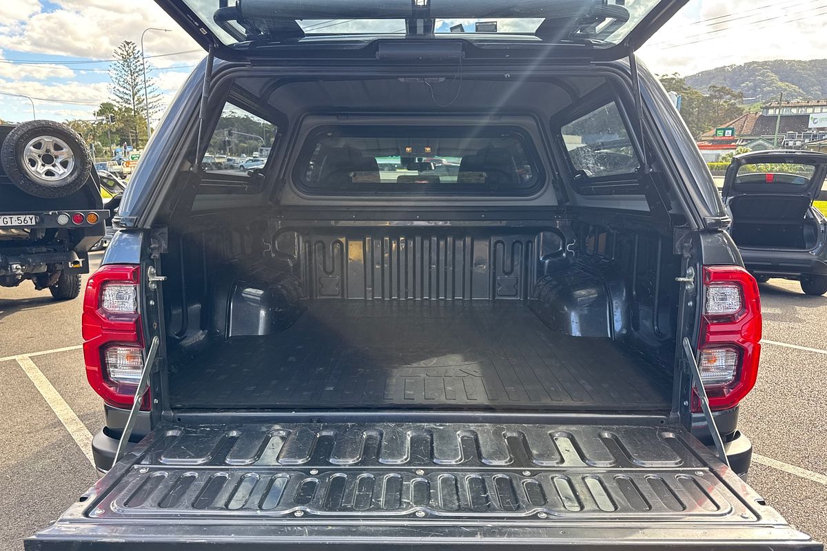 2022 Toyota Hilux SR5 GUN126R 4X4