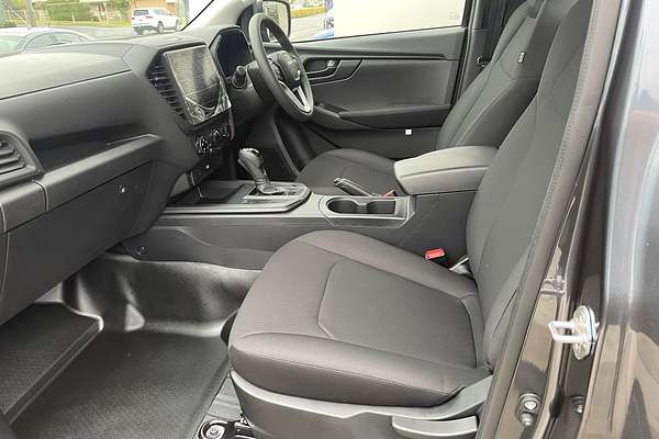 2025 Isuzu D-MAX SX High Ride Rear Wheel Drive