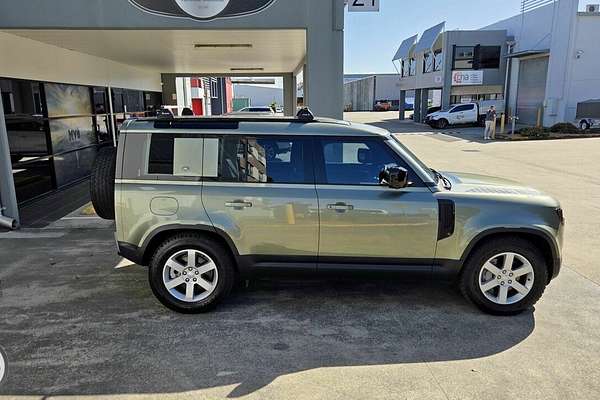 2022 Land Rover Defender 110 P400 S L663