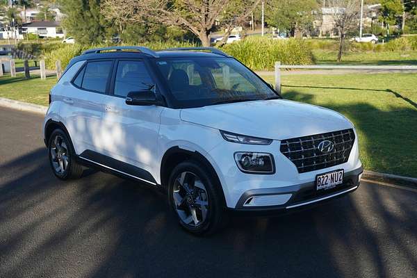 2021 Hyundai Venue Elite (Black Interior) QX.V3