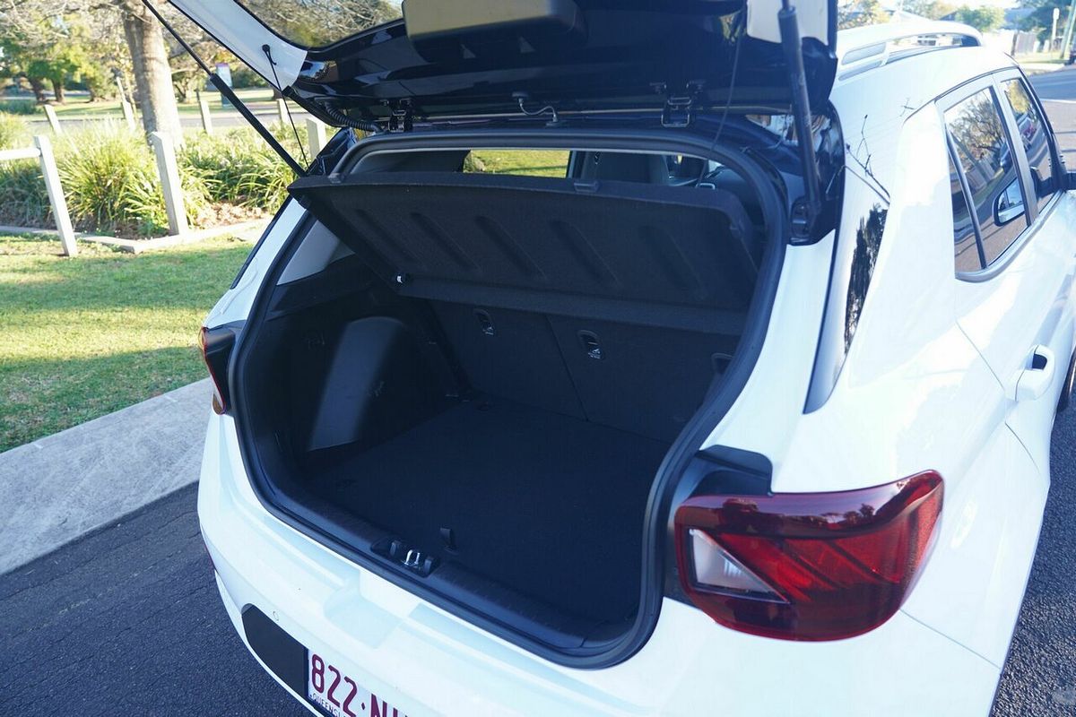 2021 Hyundai Venue Elite (Black Interior) QX.V3