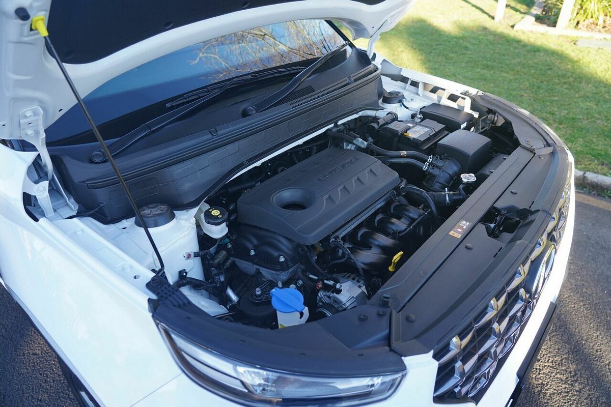 2021 Hyundai Venue Elite (Black Interior) QX.V3