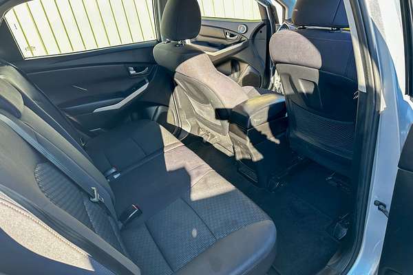 2013 SsangYong Korando PETROL 2WD SPORT A6