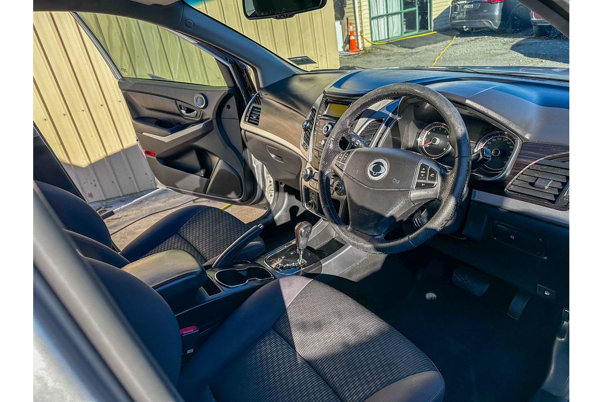 2013 SsangYong Korando PETROL 2WD SPORT A6