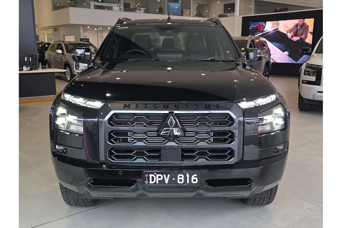 2024 Mitsubishi Triton GSR MV 4X4