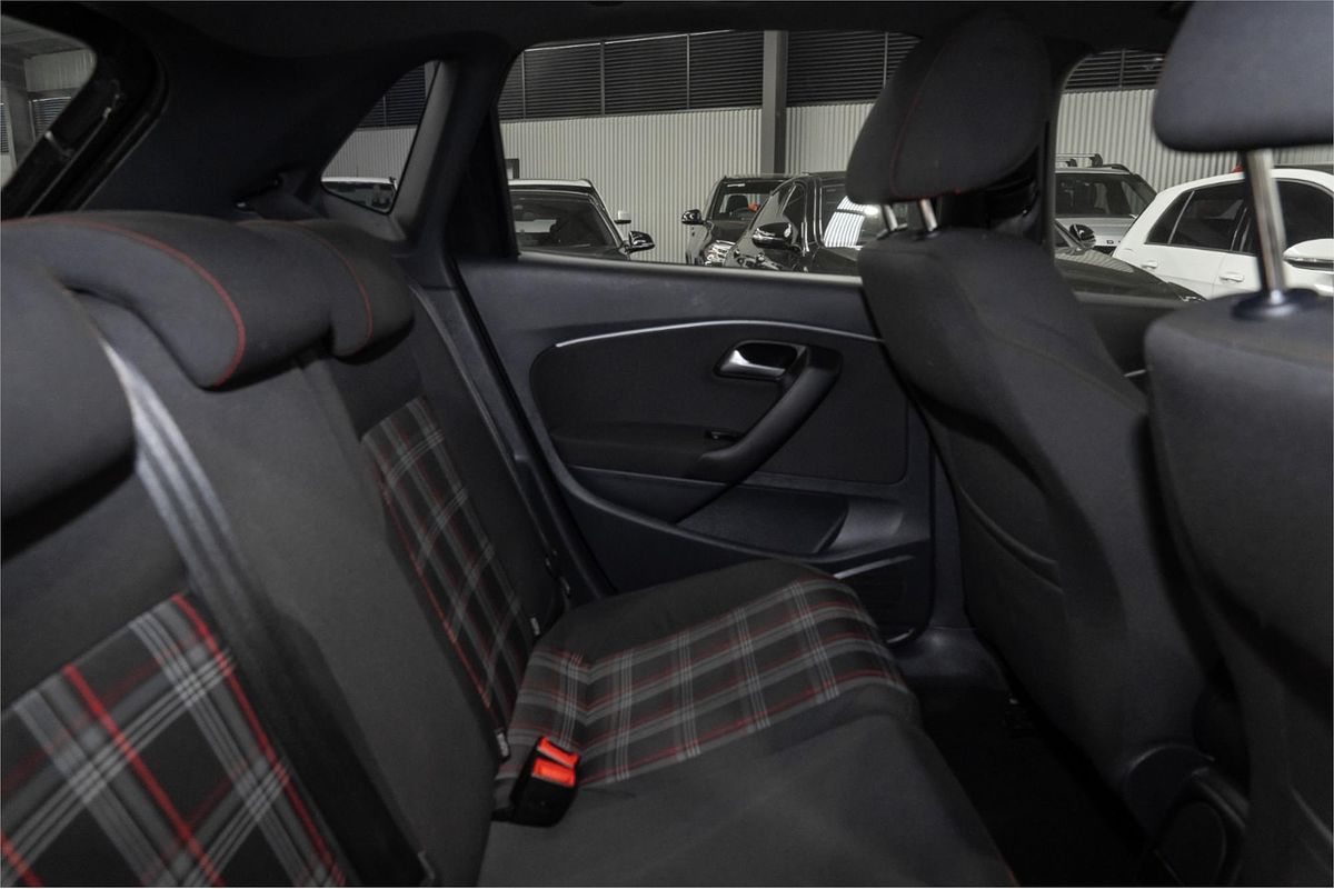 2015 Volkswagen Polo GTI 6R