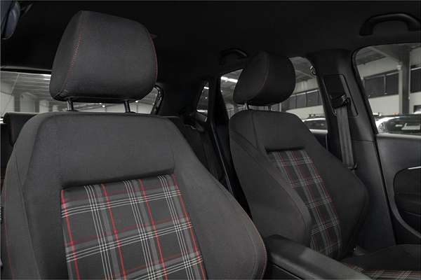 2015 Volkswagen Polo GTI 6R