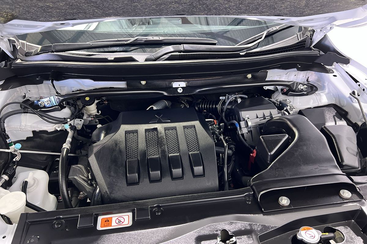 2021 Mitsubishi Eclipse Cross XLS YB