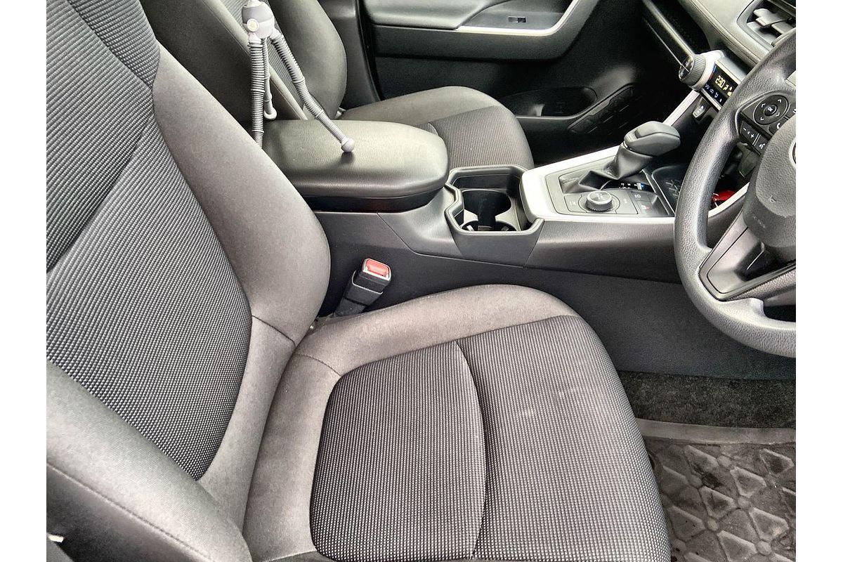 2020 Toyota RAV4 GX AXAH54R