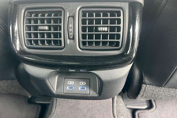 2024 Toyota Hilux Rogue 48V GUN126R 4X4