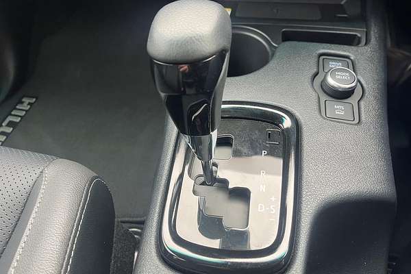 2024 Toyota Hilux Rogue 48V GUN126R 4X4
