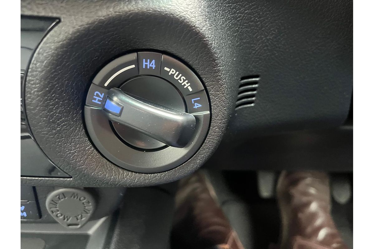 2024 Toyota Hilux Rogue 48V GUN126R 4X4