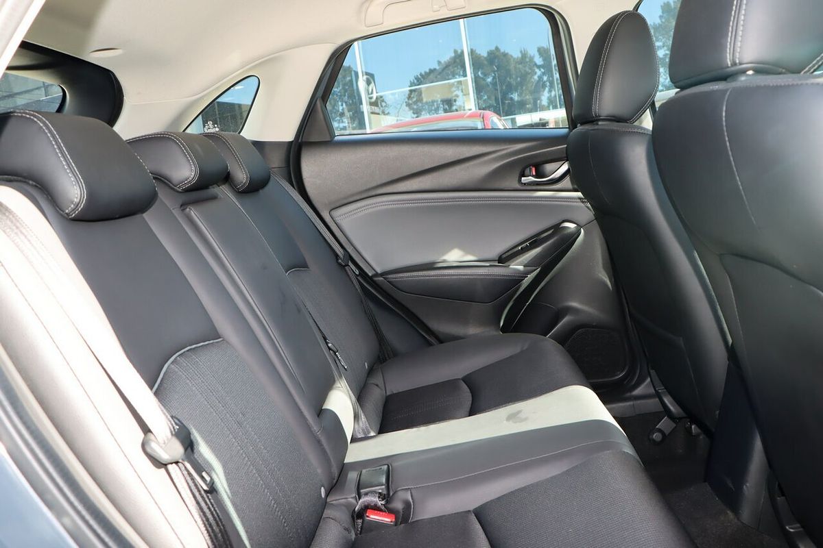 2022 Mazda CX-3 sTouring DK