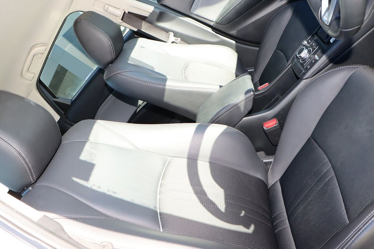 2022 Mazda CX-3 sTouring DK