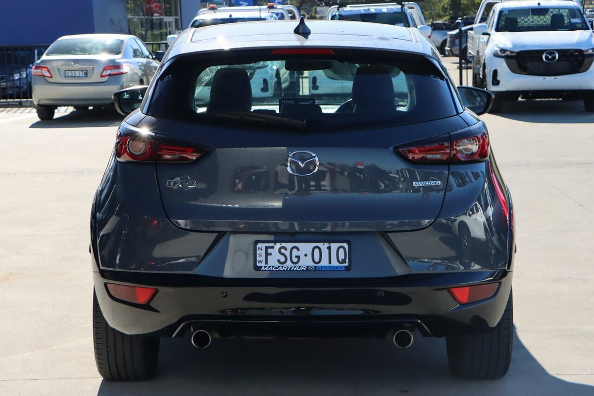 2022 Mazda CX-3 sTouring DK