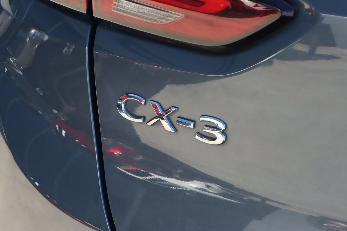 2022 Mazda CX-3 sTouring DK