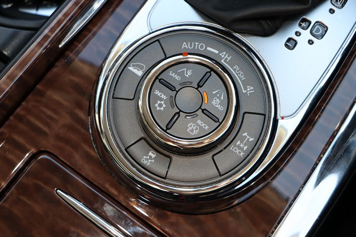 2021 Nissan Patrol Ti Y62