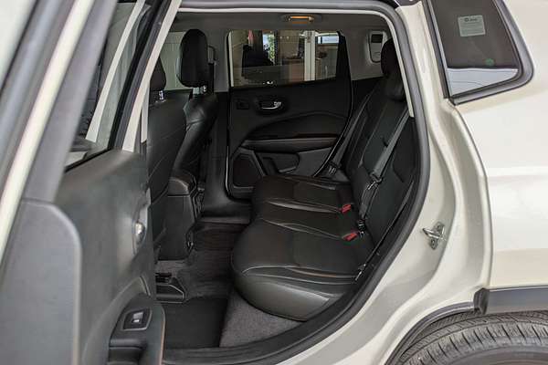 2019 Jeep Compass Limited M6