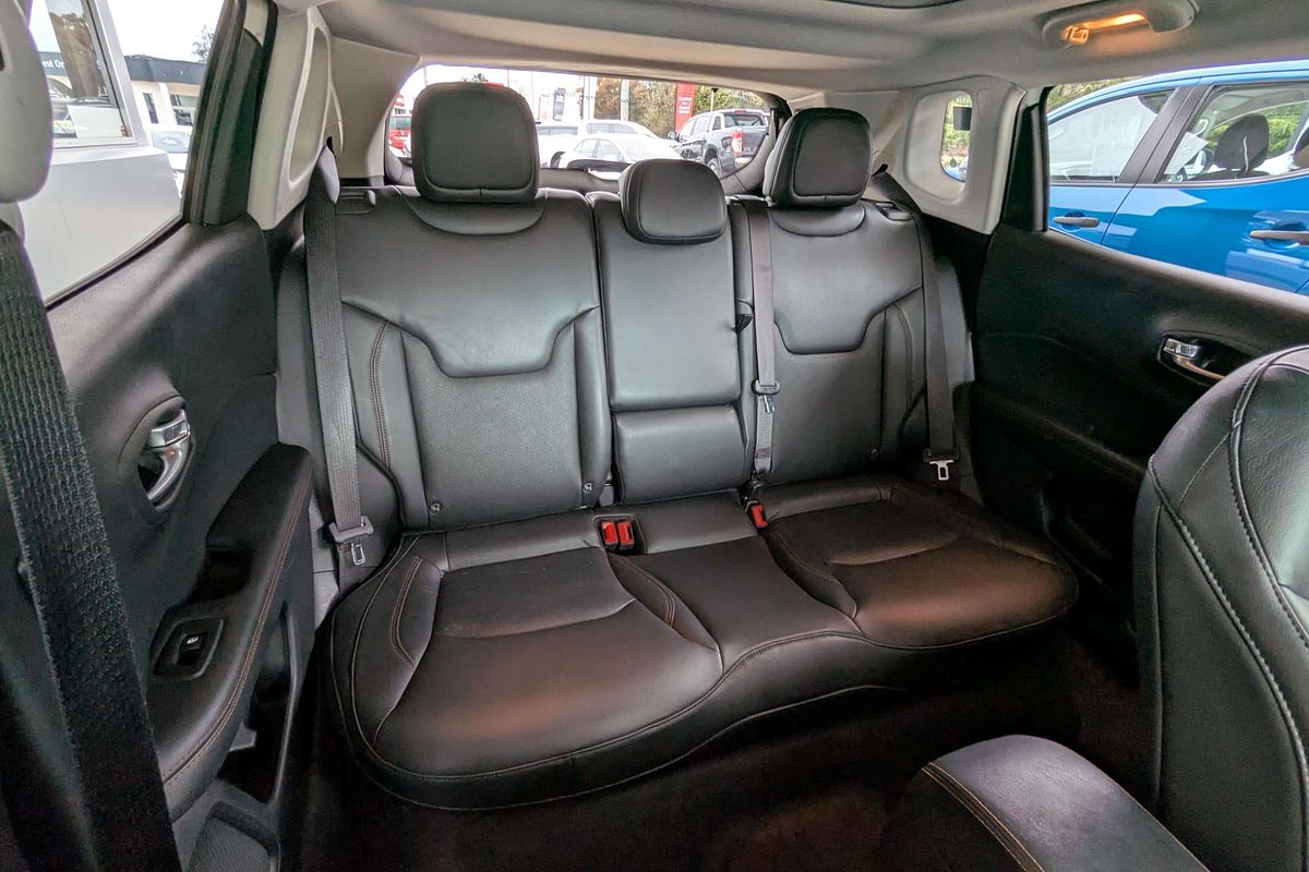 2019 Jeep Compass Limited M6