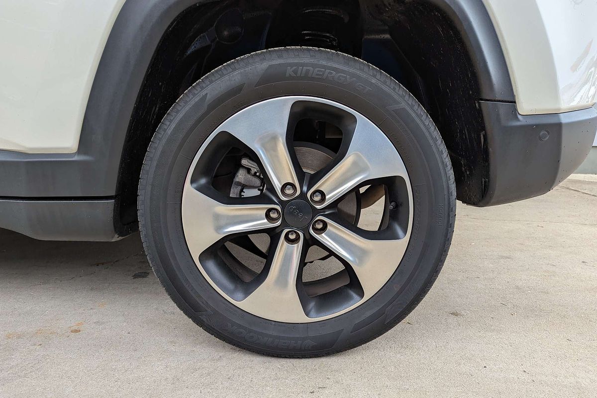 2019 Jeep Compass Limited M6