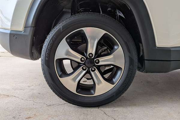2019 Jeep Compass Limited M6