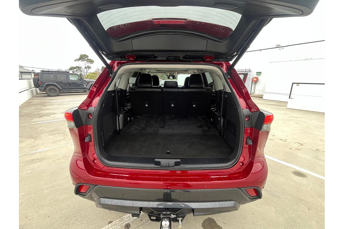 2022 Toyota Kluger Grande GSU70R