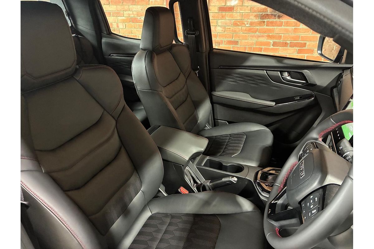 2025 Isuzu D-MAX X-TERRAIN 4X4