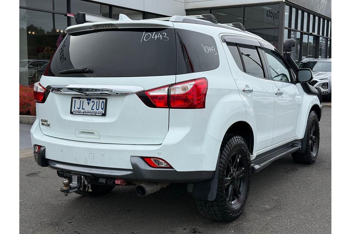 2016 Isuzu MU-X LS-T