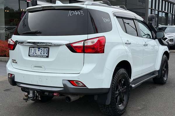 2016 Isuzu MU-X LS-T