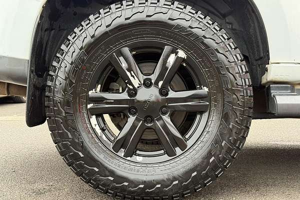 2016 Isuzu MU-X LS-T