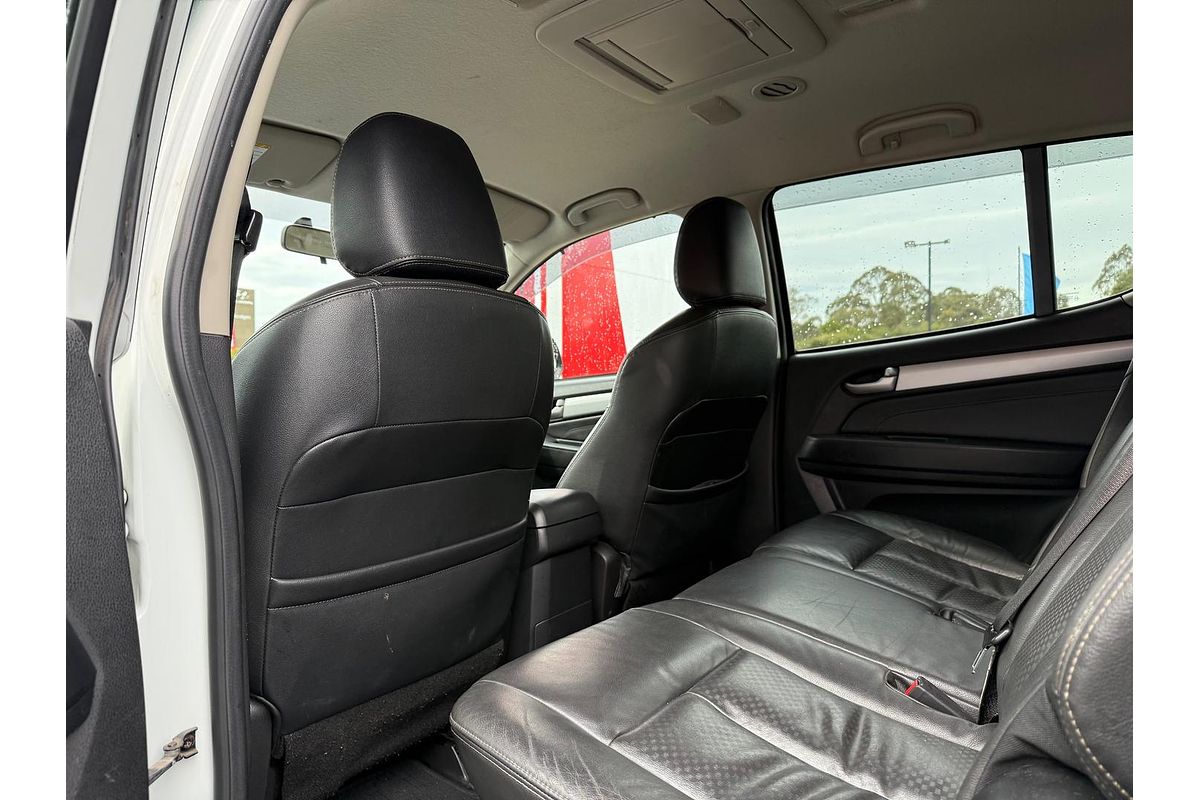 2016 Isuzu MU-X LS-T