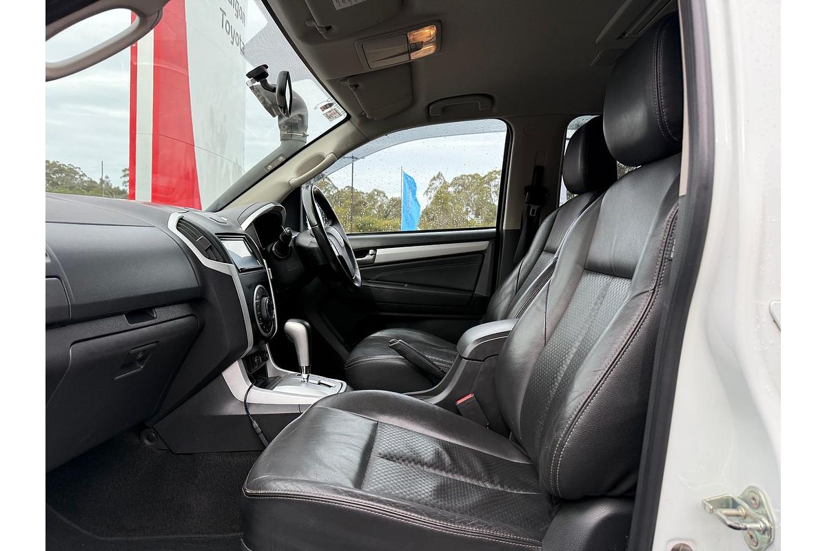 2016 Isuzu MU-X LS-T