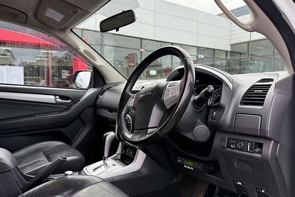 2016 Isuzu MU-X LS-T